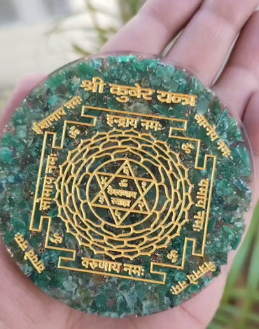 Green Jade Kuber Yantra Engraved Orgonite Plate