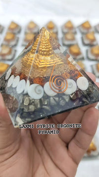Laxmi with Money Magnet Natural Crystal Chips Orgonite Pyramid